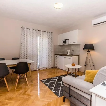 Cozy * Vodice